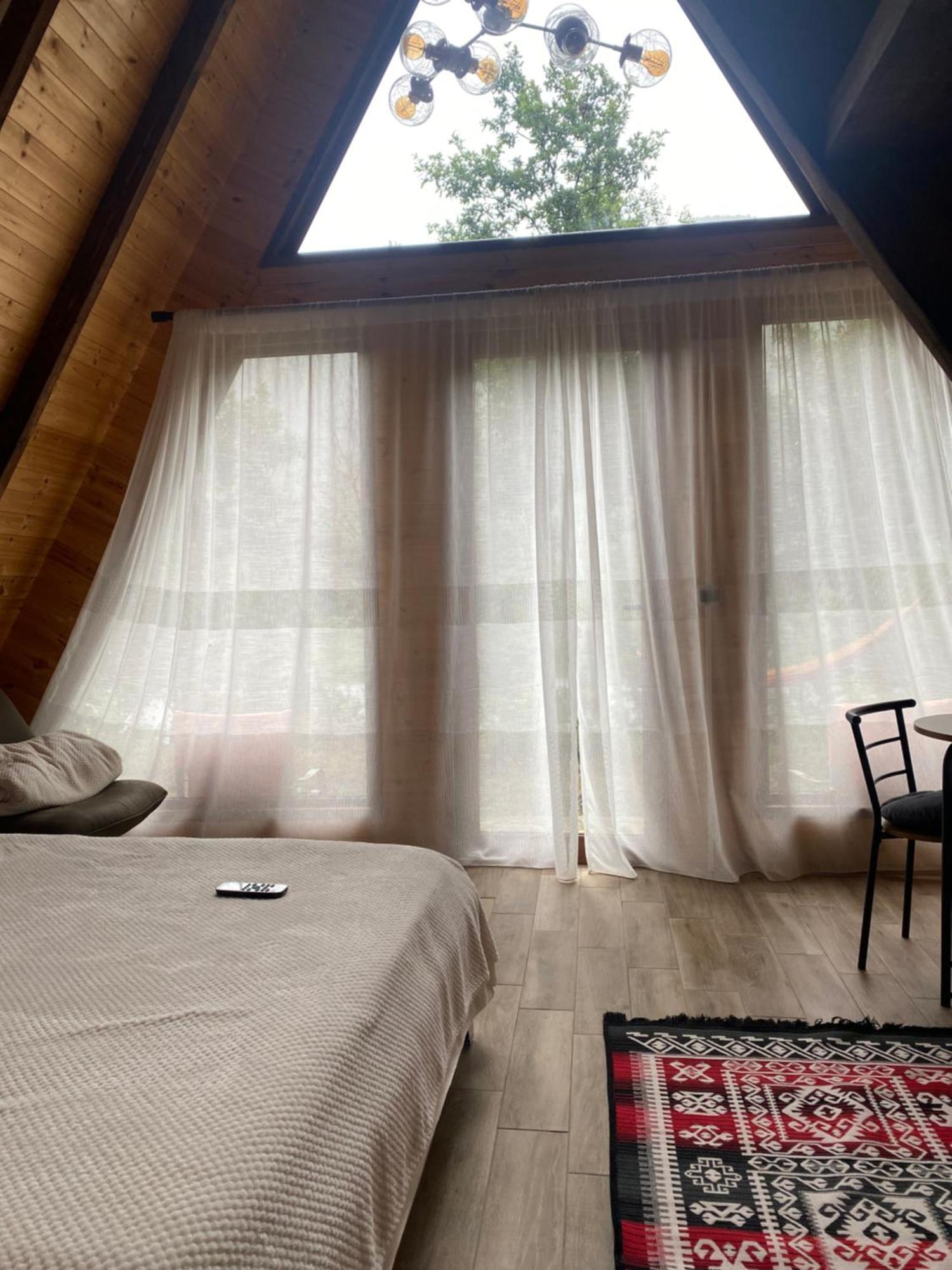 Agora Farmhouse Koman Екстериор снимка